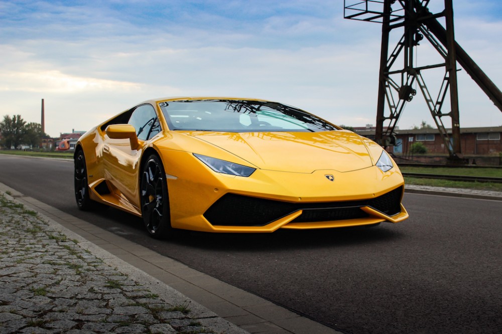 Lamborghini-huracan.jpg